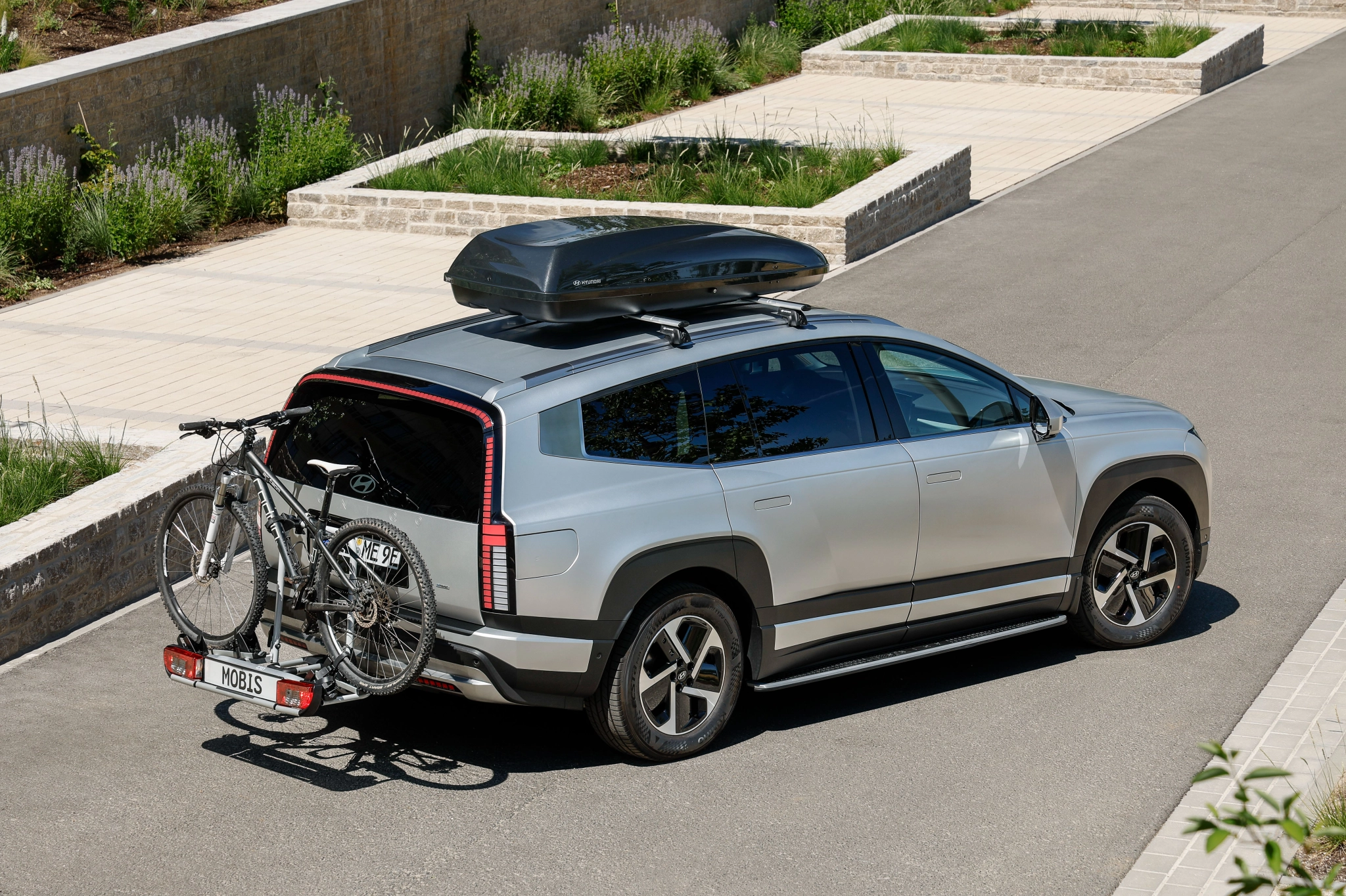 Hyundai ioniq 9 0725 accessories 07