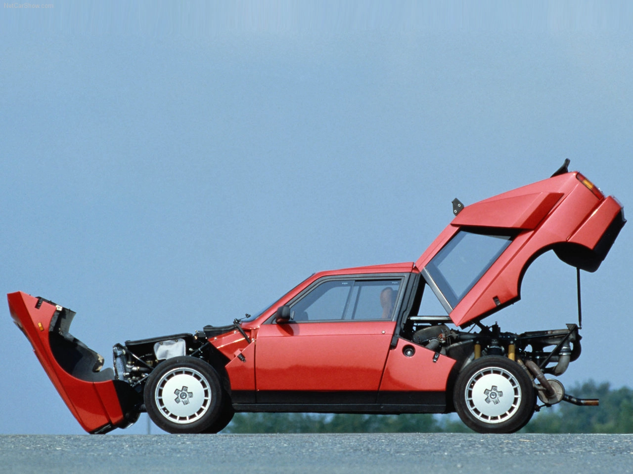 Lancia Delta S4 1985 1280 2be0033437c2698cf4b7fa9e700c27b787