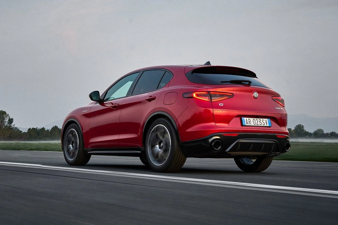 Alfa Romeo Stelvio 2023 1280 e5f627440e3d86a9ac92d5baa130001d08
