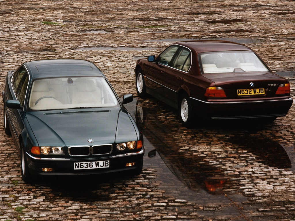 BMW Série 7 E38 09