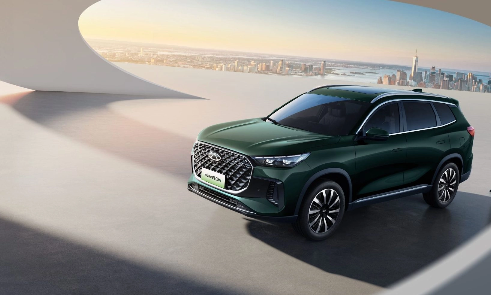 Hibridni pogon i novi enterijer