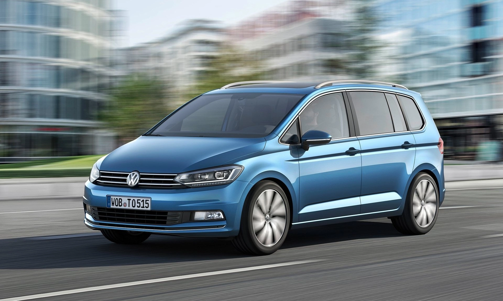 SUV ofanziva ugasila Touran
