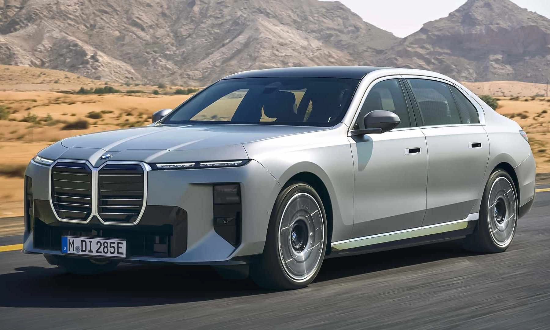 Najobimni redizajn u istoriji donio V8, 700 km dometa i novi izgled