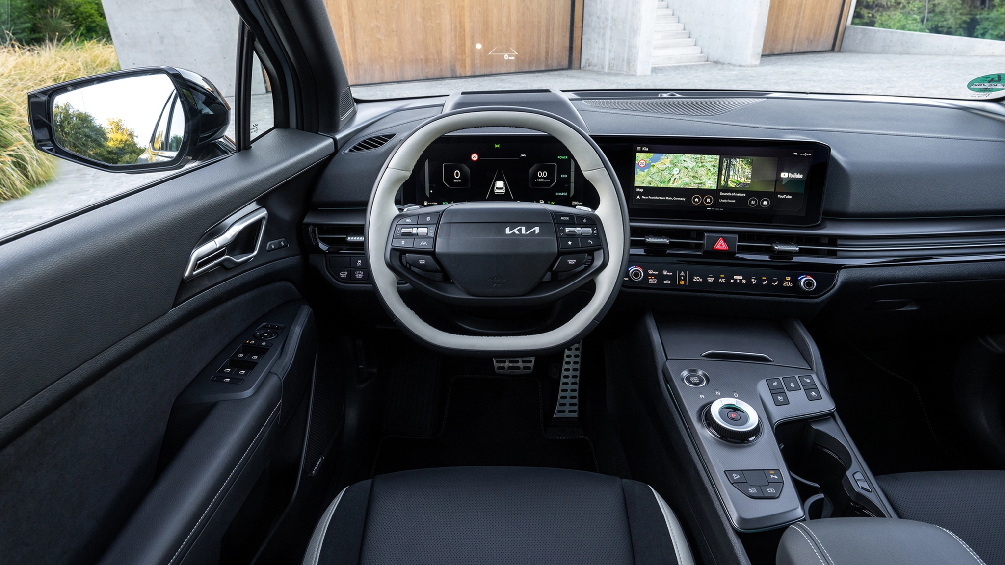 Kia new sportage gtline my26 lunar silver interior digital 1920x1080 002