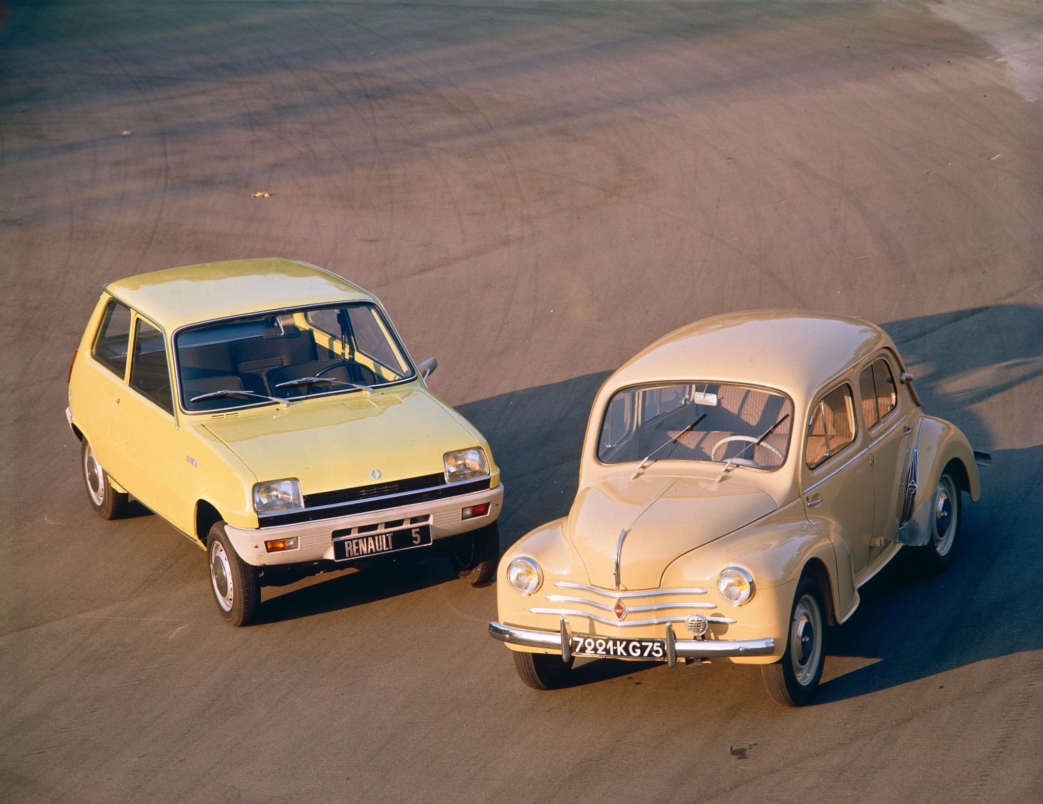 Renault takes to the track for the 2022 edition of lLe Mans Classic
