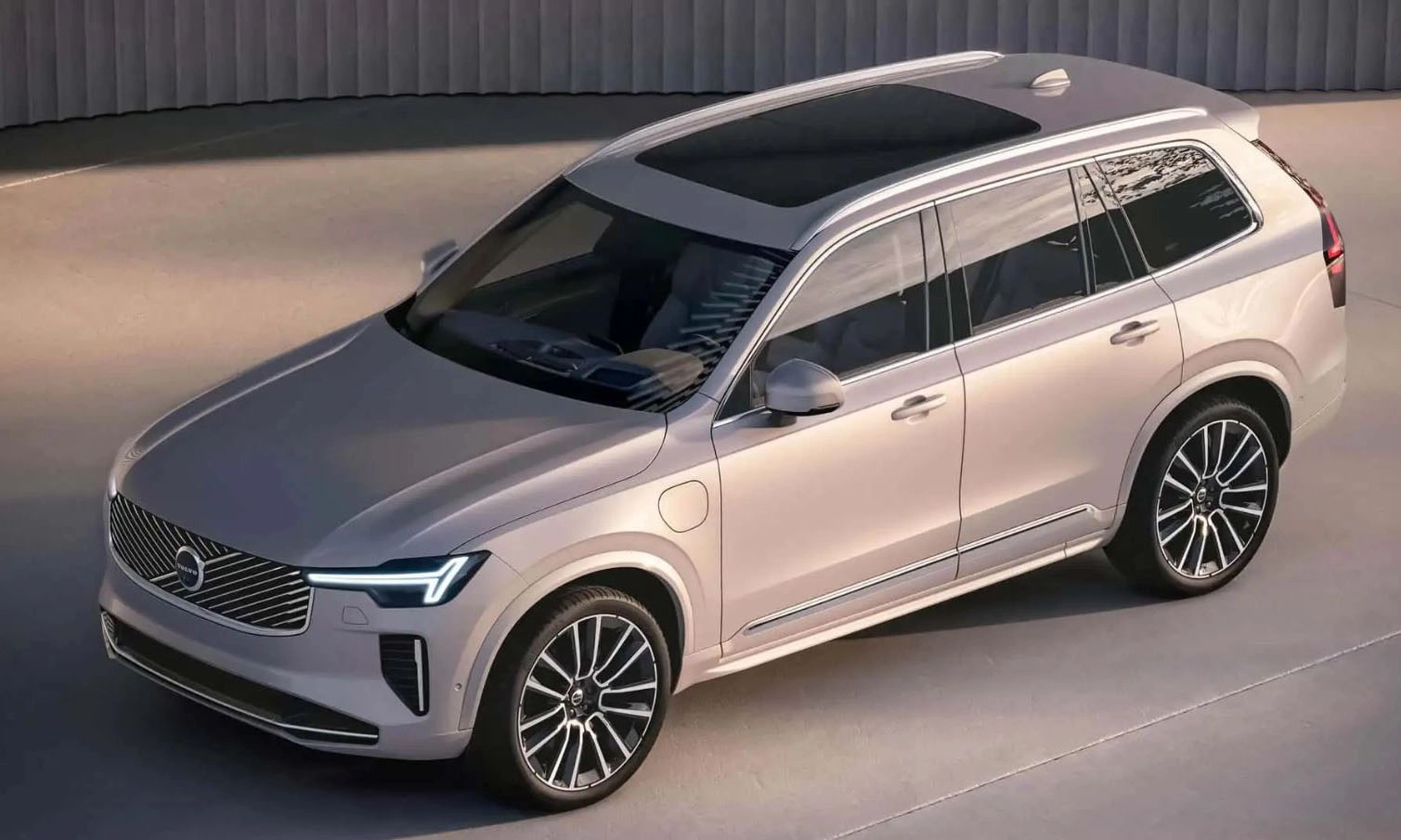 Veliki SUV se ne predaje, stigao redizajn