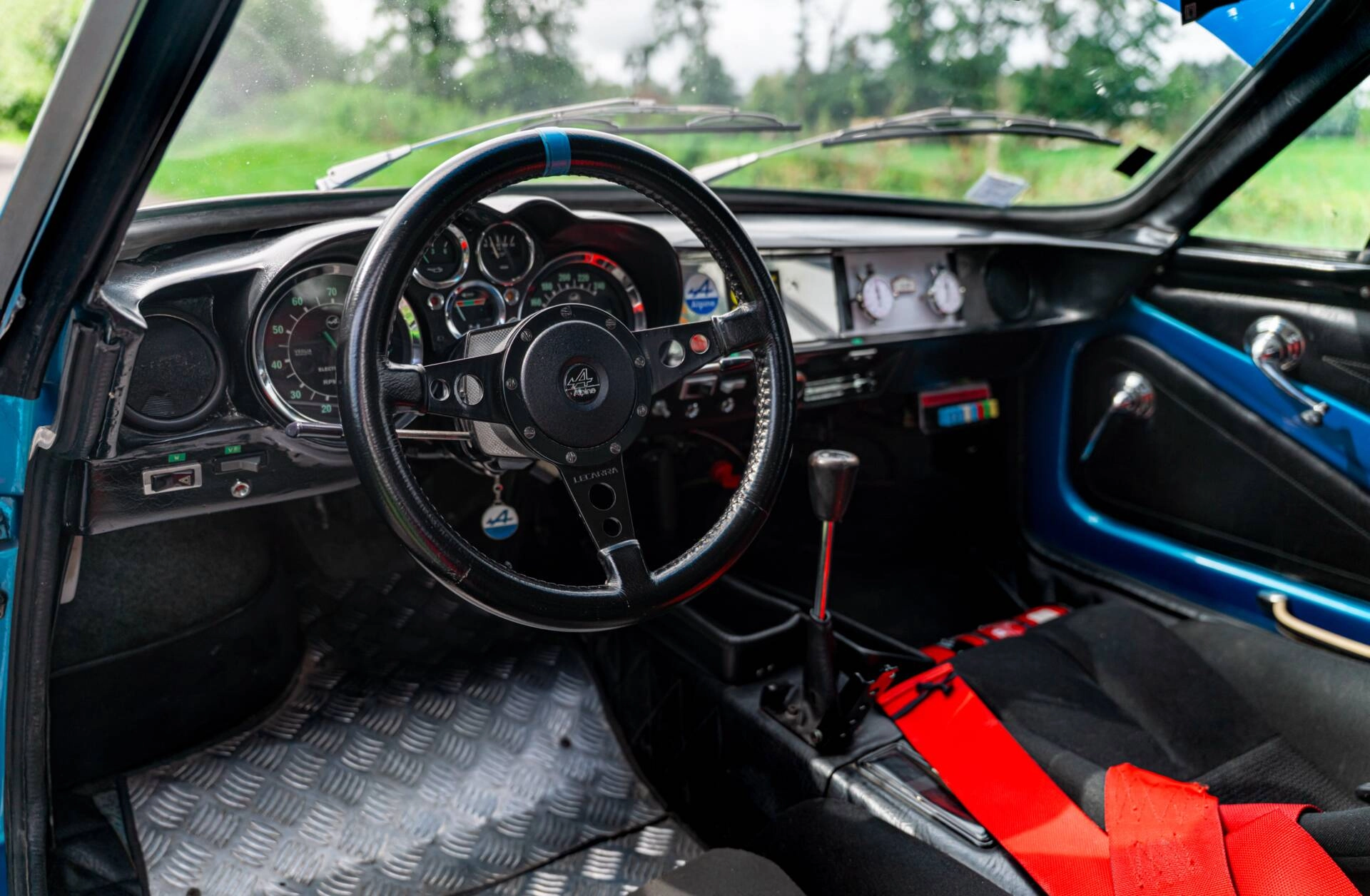 Vehicle Ad Standard Image 642f9fcf1b017b624fb8aad137d808b8